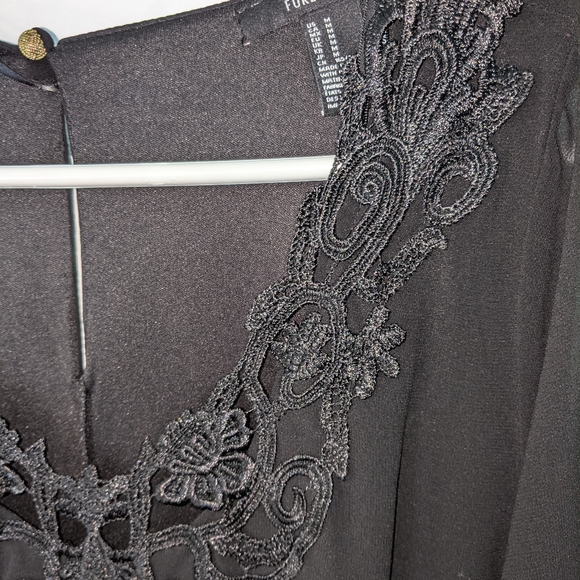 Forever 21, Medium Black Cold Shoulder Dress - Picture 5 of 6